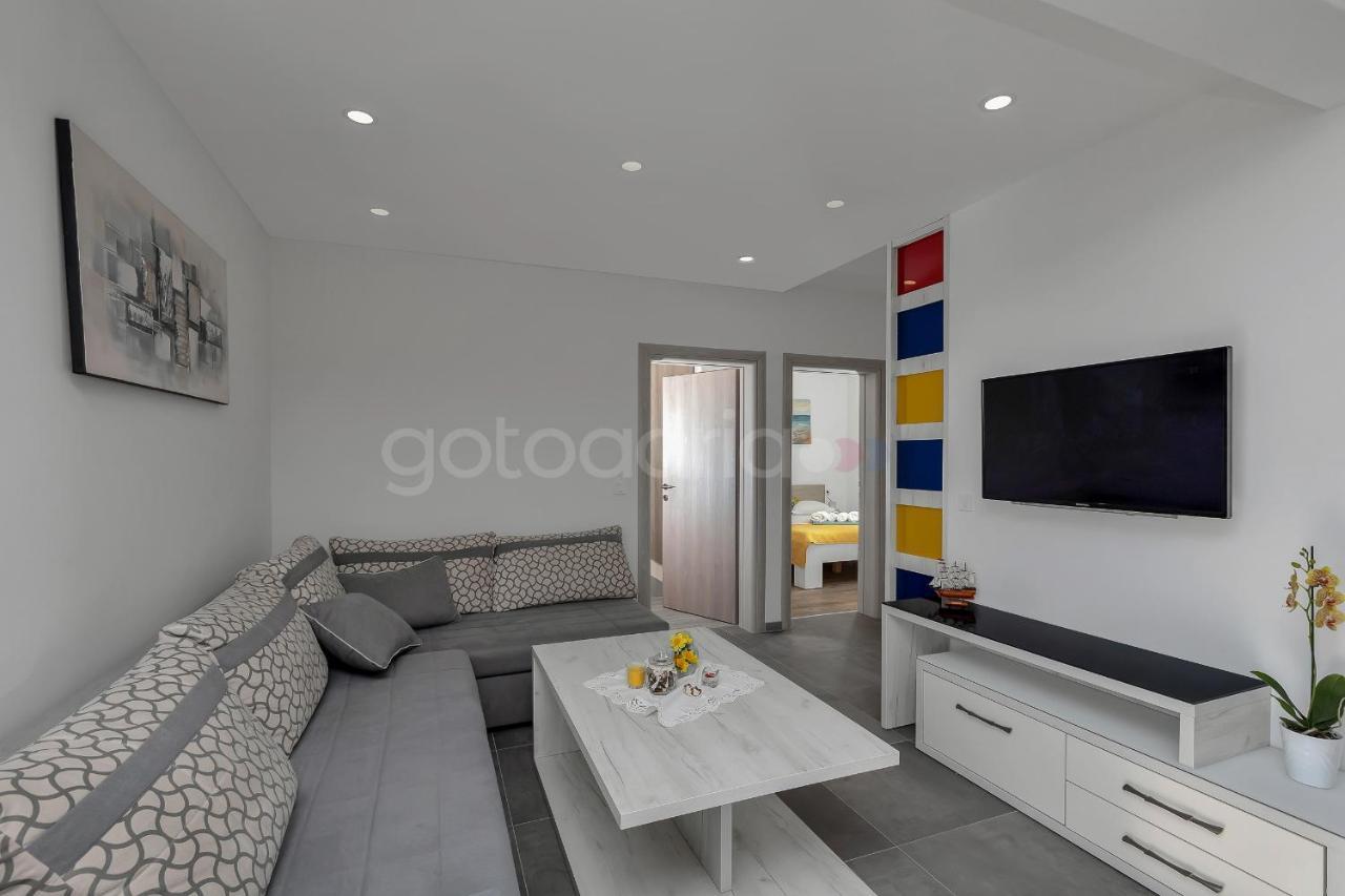 Luxury Apartment Poseidon - Free Beach Parking Makarska Exterior foto